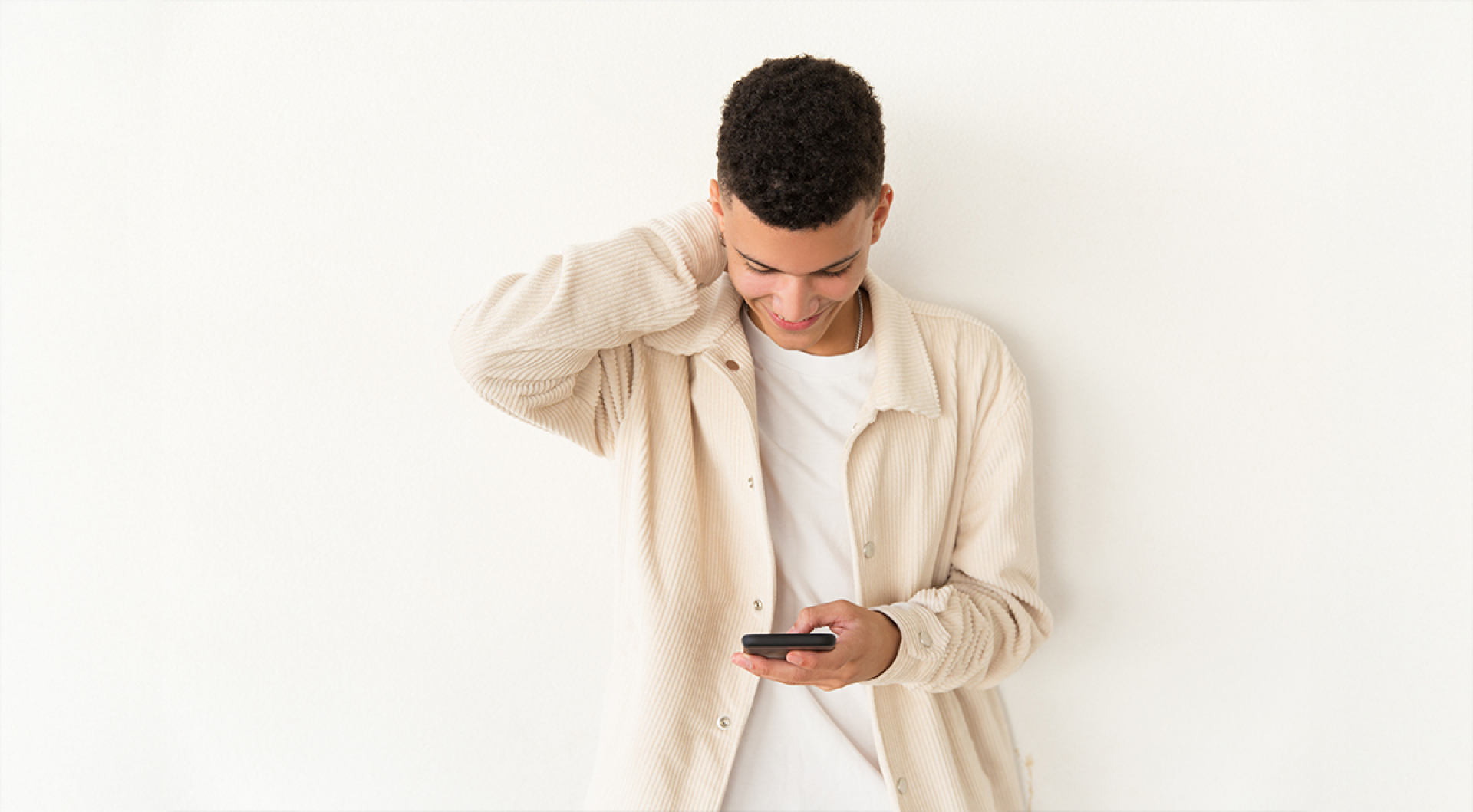 The Connection Between Tech Use and Forward Head Posture: Breaking the Cycle
